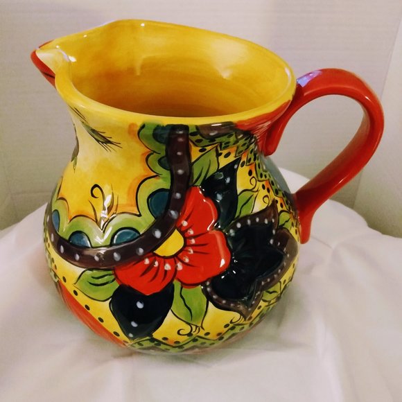 CARICA HAND PAINTED & HAND CRAFTED PITCHER - Picture 3 of 12